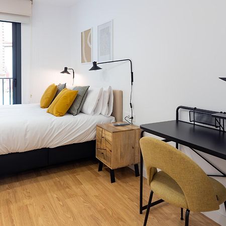Stay U-Nique Apartments Albeniz Bcn L'Hospitalet de Llobregat Dış mekan fotoğraf