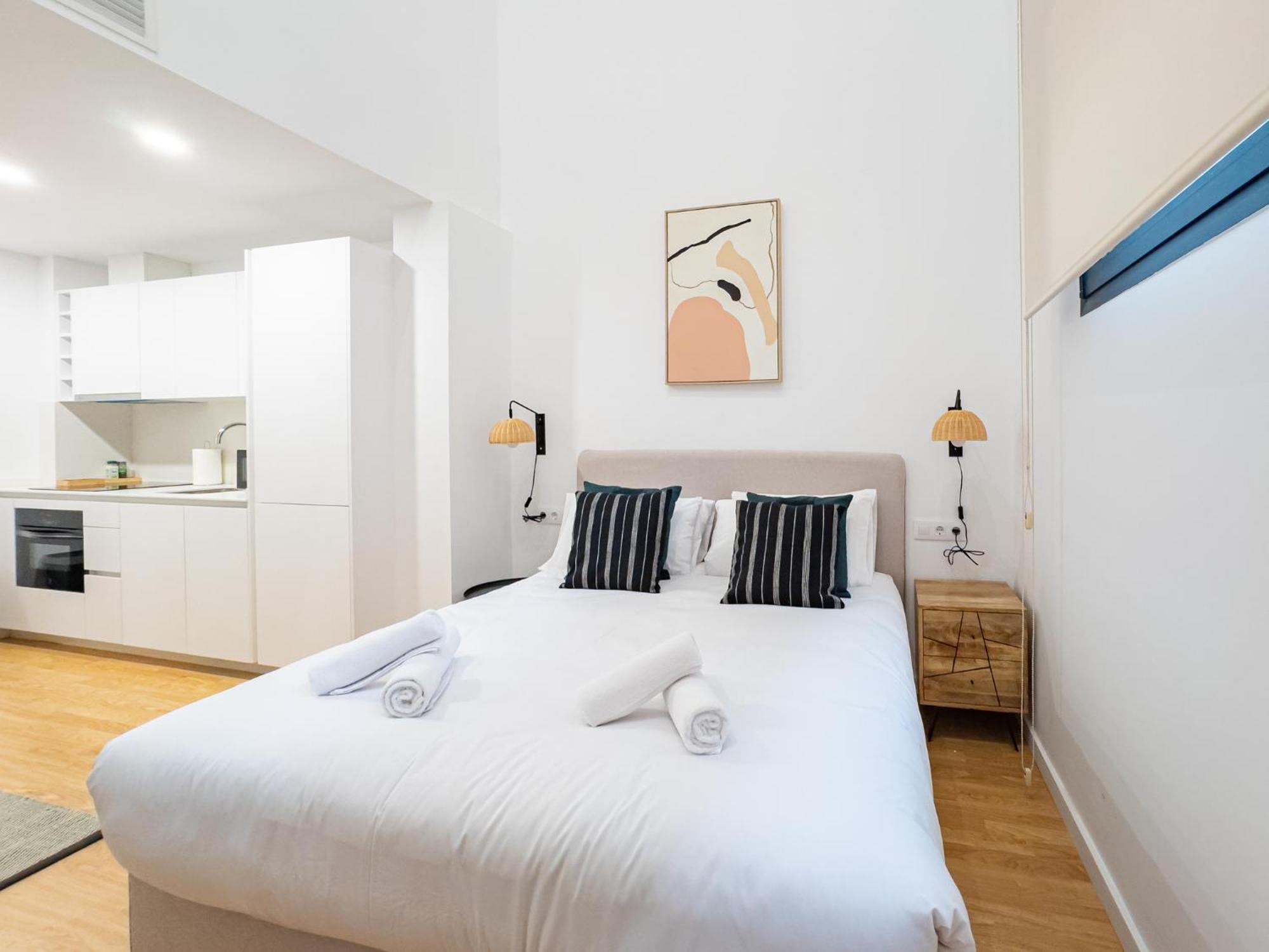 Stay U-Nique Apartments Albeniz Bcn L'Hospitalet de Llobregat Dış mekan fotoğraf