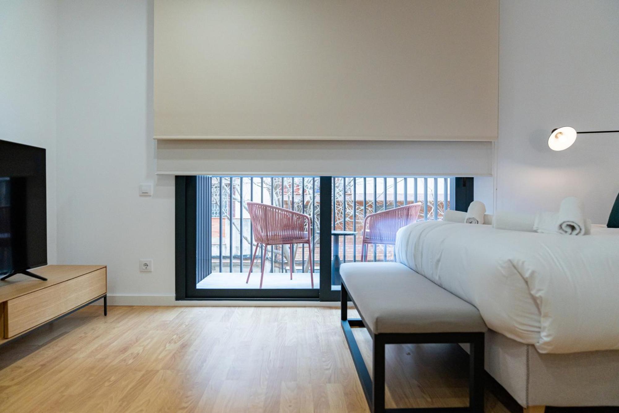 Stay U-Nique Apartments Albeniz Bcn L'Hospitalet de Llobregat Dış mekan fotoğraf